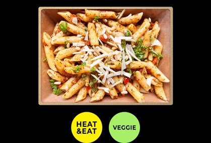 Gesunde und frische Bagels, Gerichte, Salate, Snacks, Wraps und Getränke aus einem Automaten: Penne | Pesto